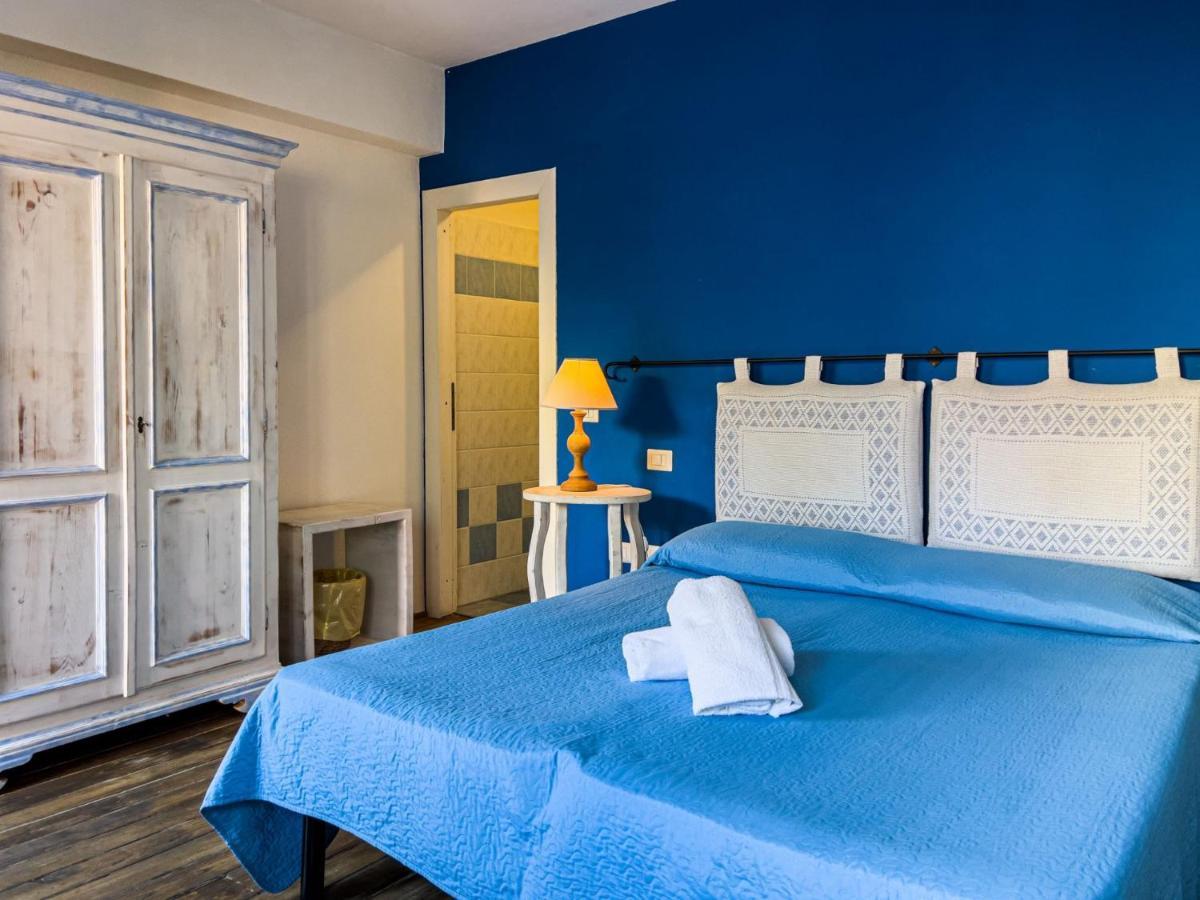 La Terrazza Guesthouse Ольбія Екстер'єр фото